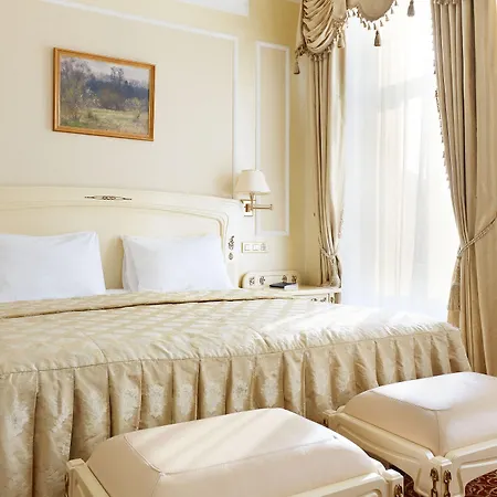 Готель Europe 5*