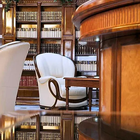 Hotel Europe 5*