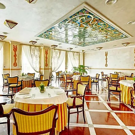 Hotel Europe Minsk
