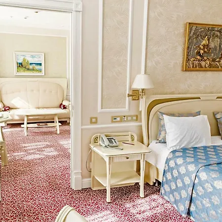 Europe Готель Мінськ